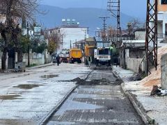 HBB KIRIKHAN’DAKİ ASFALT ÇALIŞMALARINI SÜRDÜRÜYOR
