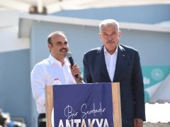ANTAKYA BELEDİYESİ SÜNNET ŞÖLENİ BÜYÜK BİR COŞKUYLA GERÇEKLEŞTİRİLDİ