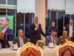MEHMET ÖNTÜRK HATAYLI ÇİFTÇİYE GÜVENCE VERDİ “YOL, SU, ELEKTRİK VE ALTYAPI SORUNUNUZU BEN ÇÖZECEĞİM”