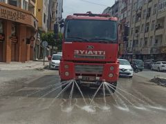 BÜYÜKŞEHİR, RAMAZAN BAYRAMI ÖNCESİ TEMİZLİK ÇALIŞMALARINA BAŞLADI  HBB HASTALIK RİSKLERİNE KARŞI YIKAMA VE SULAMA FAALİYETLERİ YÜRÜTÜYOR