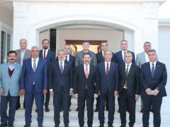 HATAY’IN BAŞKANLARINDAN VALİ MASATLI’YA ZİYARET   “HATAY’IN YÜKÜNÜ BERABER OMUZLAYACAĞIZ”