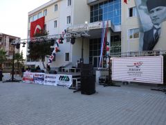 BÜYÜKŞEHİR ÖĞRENCİLERİN MEZUNİYET SEVİNCİNE ORTAK OLDU