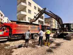 İSKENDERUN MEYDAN’DA ALTYAPI EKSİKLERİ TAMAMLANIYOR