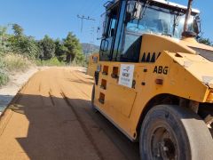 HATAY’IN 15 İLÇESİNDE ASFALT ÇALIŞMALARI SÜRÜYOR