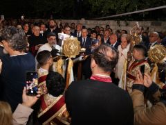 BAŞKAN ÖNTÜRK PASKALYA KUTLAMALARINA KATILDI