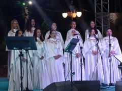 İRFAN VE SANAT GÜNLERİ’NDE SAHNE MEDENİYETLER KOROSU’NUN   