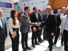 BAŞKAN ÖNTÜRK’TEN PERSONELE BAYRAM HEDİYESİ