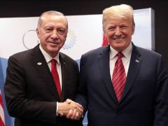 Cumhurbaşkanı Erdoğan, Hollanda’nın Lahey kentinde düzenlenen NATO Liderler Zirvesi’nde ABD Başkanı Donald Trump ile görüştü.