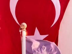 ANTAKYA’NIN DÖRT BİR YANI ŞANLI TÜRK BAYRAKLARIYLA DONATILDI
