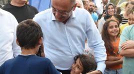 BAŞKAN YAPAR, ÇOCUK ŞENLİĞİ’NDE ÇOCUKLARLA BİRLİKTE EĞLENDİ