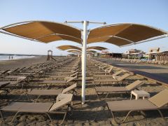 ARSUZ ALAKOP PLAJI HİZMETE AÇILDI