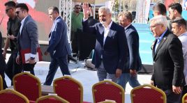 BAŞKAN ÖNTÜRK, VATANDAŞLARIN KURA HEYECANINA ORTAK OLDU