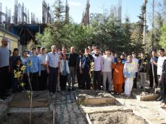 BAŞKAN YAPAR, ÇOCUK ŞENLİĞİ’NDE ÖZEL ÖĞRENCİLERLE BULUŞTU