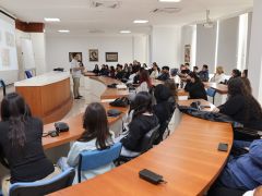 AİLE ÜNİVERSİTESİ İLK MEZUNLARINI VERDİ