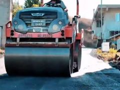 DAHA MODERN VE KONFORLU YOLLAR İÇİN ASFALT ÇALIŞMALARI ARALIKSIZ SÜRÜYOR