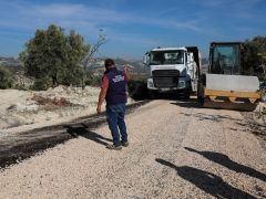 YAYLADAĞI’NDAN ALTINÖZÜ’NE ULAŞIM KOLAYLAŞTI