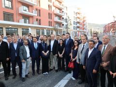 BAŞKAN YAPAR, HATAY’I ZİYARET EDEN BAKAN KURUM’A EŞLİK ETTİ