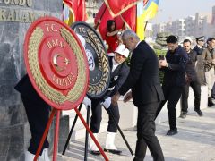 ATATÜRK, HATAY’DA GÖZYAŞLARIYLA ANILDI