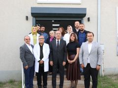 BAŞKAN YAPAR, 24 KASIM ÖĞRETMENLER GÜNÜ’NDE ÖĞRETMENLERİ ZİYARET ETTİ