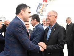 BAŞKAN YAPAR, HATAY’I ZİYARET EDEN BAKAN KURUM’A EŞLİK ETTİ