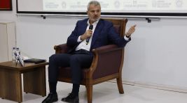 ÜNİVERSİTELİ GENÇLER SORDU BAŞKAN ÖNTÜRK CEVAPLADI