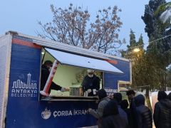 ANTAKYA BELEDİYESİ GÖNÜLLERİ ISITIYOR