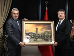 ADIYAMAN BELEDİYE BAŞKANI’NDAN BAŞKAN ÖNTÜRK’E ZİYARET
