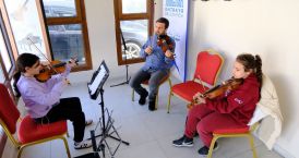 ANTAKYA BELEDİYESİNDE ÜCRETSİZ KEMAN KURSU DEVAM EDİYOR