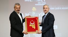 BAŞKAN ÖNTÜRK TÜGVA İHTİSAS AKADEMİ’DE GENÇLERLE BULUŞTU