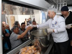 HBB’NİN ÇORBA İKRAMI İLE YÜREKLER ISINIYOR