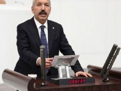 SINIFTAN MECLİS’E UZANAN HİZMET YOLCULUĞU: KEMAL KARAHAN 