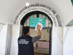 HBB’DEN TÜRBELERDE BAYRAM SONRASI TEMİZLİK