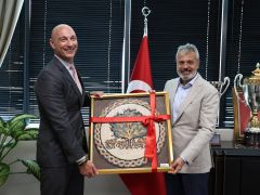 BAŞKAN ÖNTÜRK’TEN HATAY’IN GELECEĞİNE YÖNELİK TEMASLAR