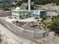 HBB’DEN BELEN’DE İSTİNAT DUVARI ÇALIŞMASI