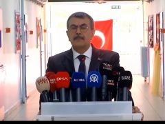 BAKAN YUSUF TEKİN’DEN VELİLERE YAZ TATİLİ ÇAĞRISI: ‘ÇOCUKLARINIZA SÖZLE DEĞİL, DAVRANIŞLARINIZILA ÖRNEK OLUN