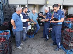 HBB’DEN, HAL VE MANAVLARDA YÜKSEK FİYAT DENETİMİ