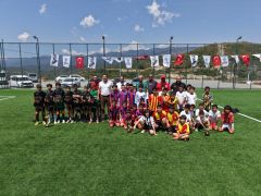 HBB, ANTAKYA’DA GENÇLERİ YENİ HALI SAHADA BULUŞTURDU