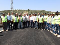 BAŞKAN ÖNTÜRK, ALTINÖZÜ’NÜN GELECEĞİNE DEĞER KATACAK PROJELERİ İNCELEDİ