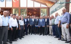 BAŞKAN ÖNTÜRK, YAYLADAĞILI MUHTARLARLA BULUŞTU