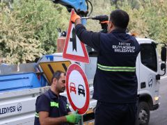 HBB, DEFNE SİNANLI YOLU’NDA TRAFİK GÜVENLİĞİNİ ARTIRIYOR
