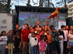 BAŞKAN YAPAR, GASTRO ANTAKYA KÜLTÜR VE GASTRONOMİ FESTİVALİ’NDE VATANDAŞLARLA BİR ARAYA GELDİ    
